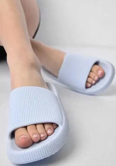 Жіночі шльопанці 100 блакитні Розмір 39