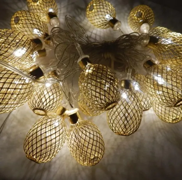 Гірлянда світлодіодна на 2 м., 20 LED діодів (Овал сітка), дріт гнучкий прозорий, свічення Жовте від 220В (на ялинку, штору, вікно, стіну) — фото 3