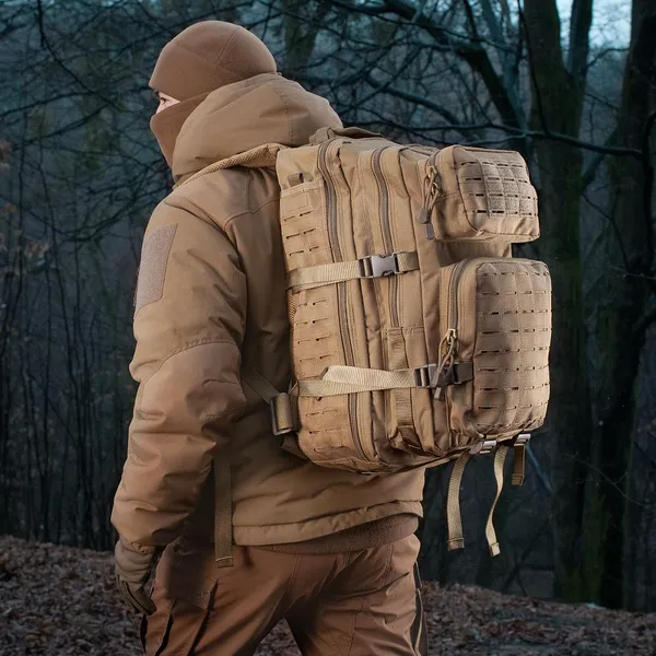 Рюкзак туристичний (36 л) M-Tac Large Assault Pack Laser Cut Tan Coyte (Койот) з D-кільцем — фото 2