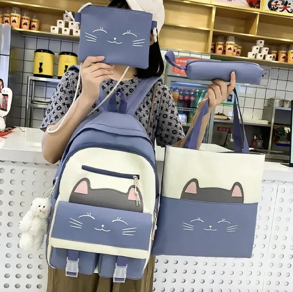 Рюкзак 4 в 1 шкільний для дівчинки Kitty (набір: рюкзак, шоппер, пенал, сумочка), голубий — фото 2